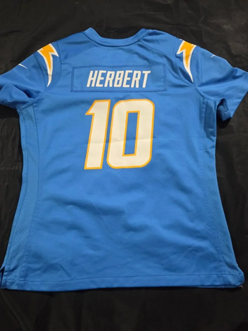 Nike Justin Herbert #10 Los Angeles Chargers Jersey Women's Size Large Blue NFL
